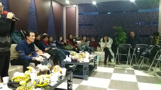 说明:D:\001外语学院\2017-2018第一学期\工会\2018年1月11日茶话会\微信图片_20180112093204.jpg